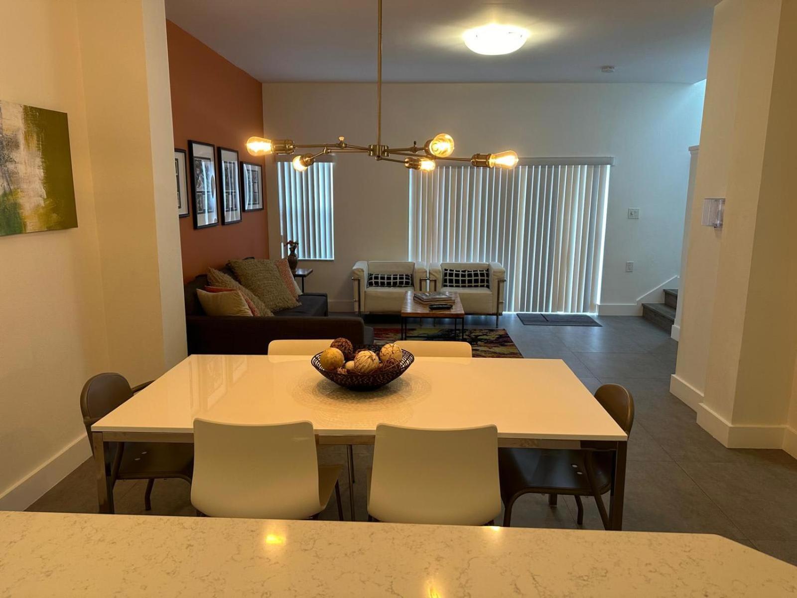 Casa de férias 139pbd-svh Lovely New Townhome! Kissimmee